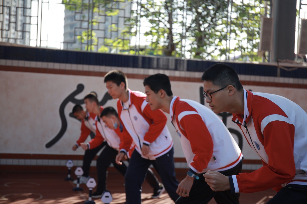 2022年教院附中丝瓜成人APP视频中考模擬考